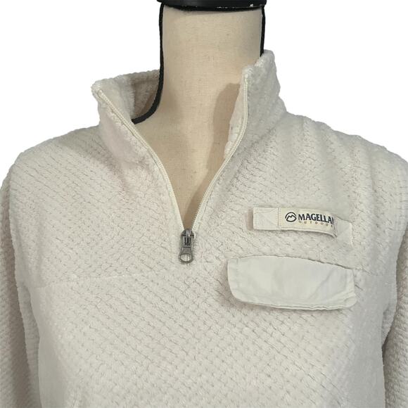 Magellan Outdoors | Women's White Fleece Classic Fit Sweater Pullover Sz M - Picture 2 of 5